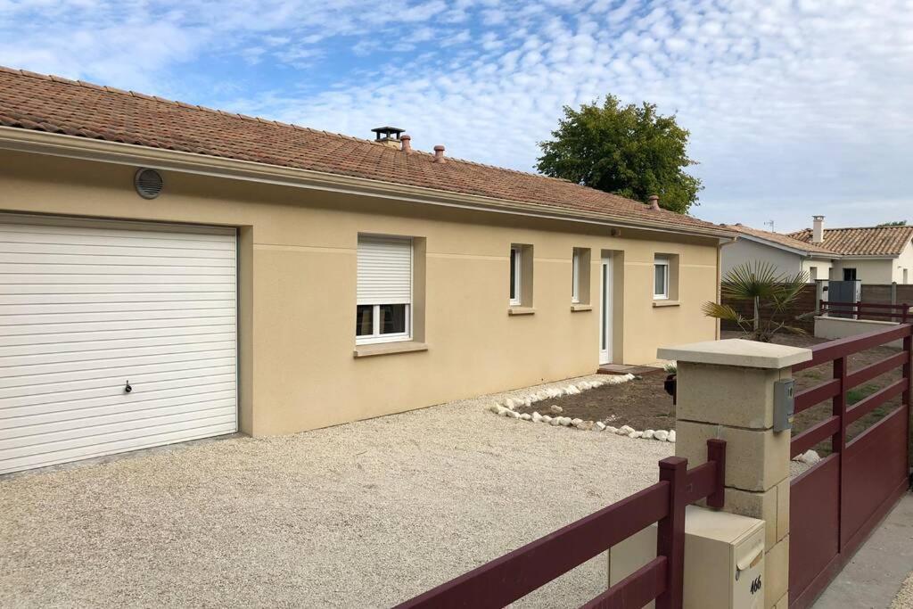Agreable Maison Entre Bordeaux Et Le Bassin Saint-Jean-d'Illac Exterior photo